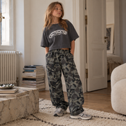 CROP T-SHIRT / turbulence