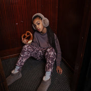 CUT OFF SWEATER / peppercorn